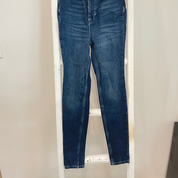 Free People High Waisted Dark Wash Jeans / NWOT - Picture 2 of 6